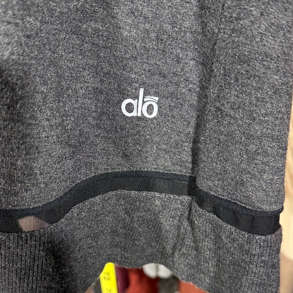 ALO Yoga Vintage Charcoal Hoodie S - Picture 2 of 10